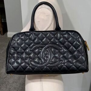 CHANEL  black "Bowler  bag" Caviar leather quilted with CC logo on front of bag